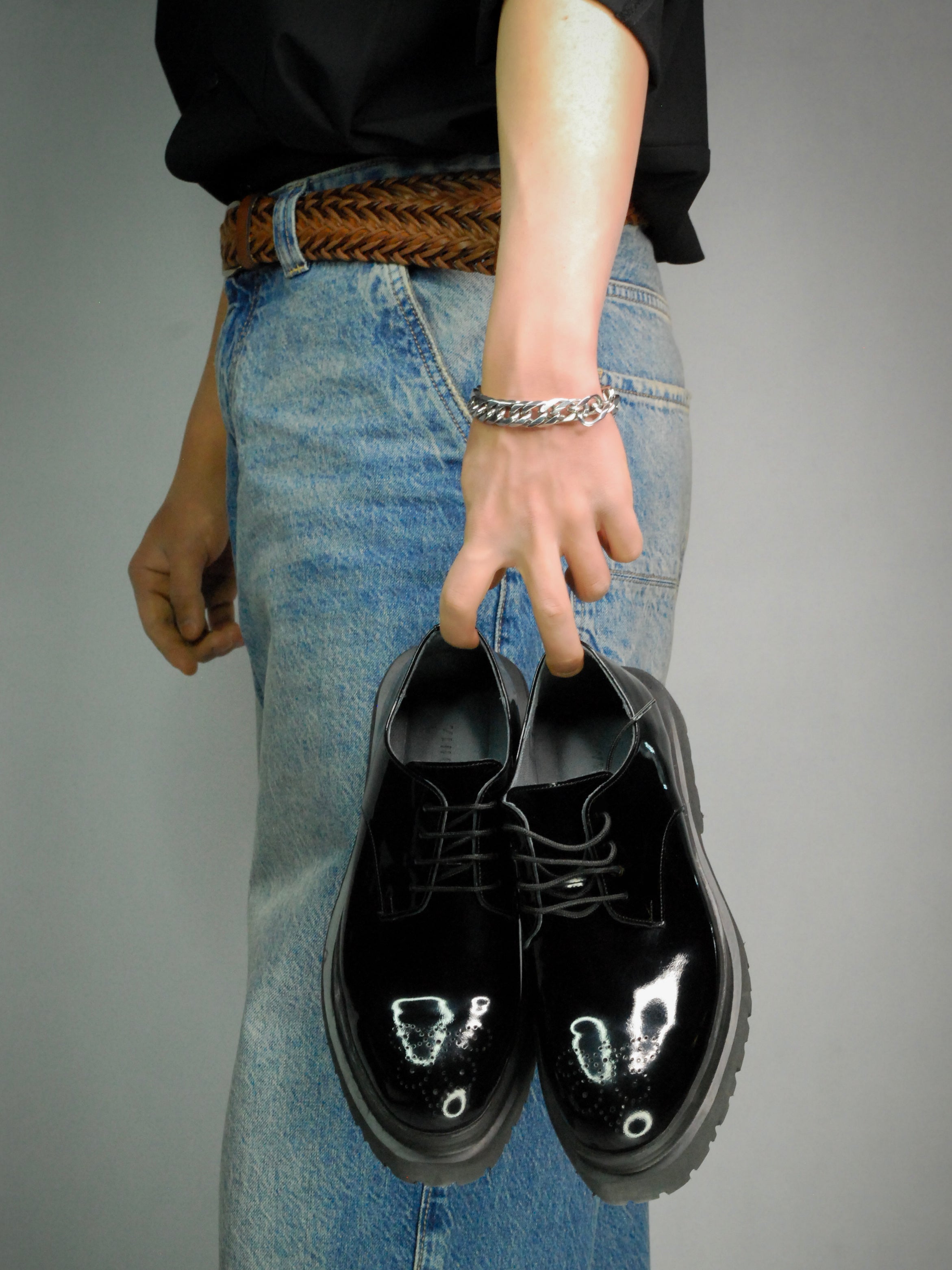 Onyx Derbies