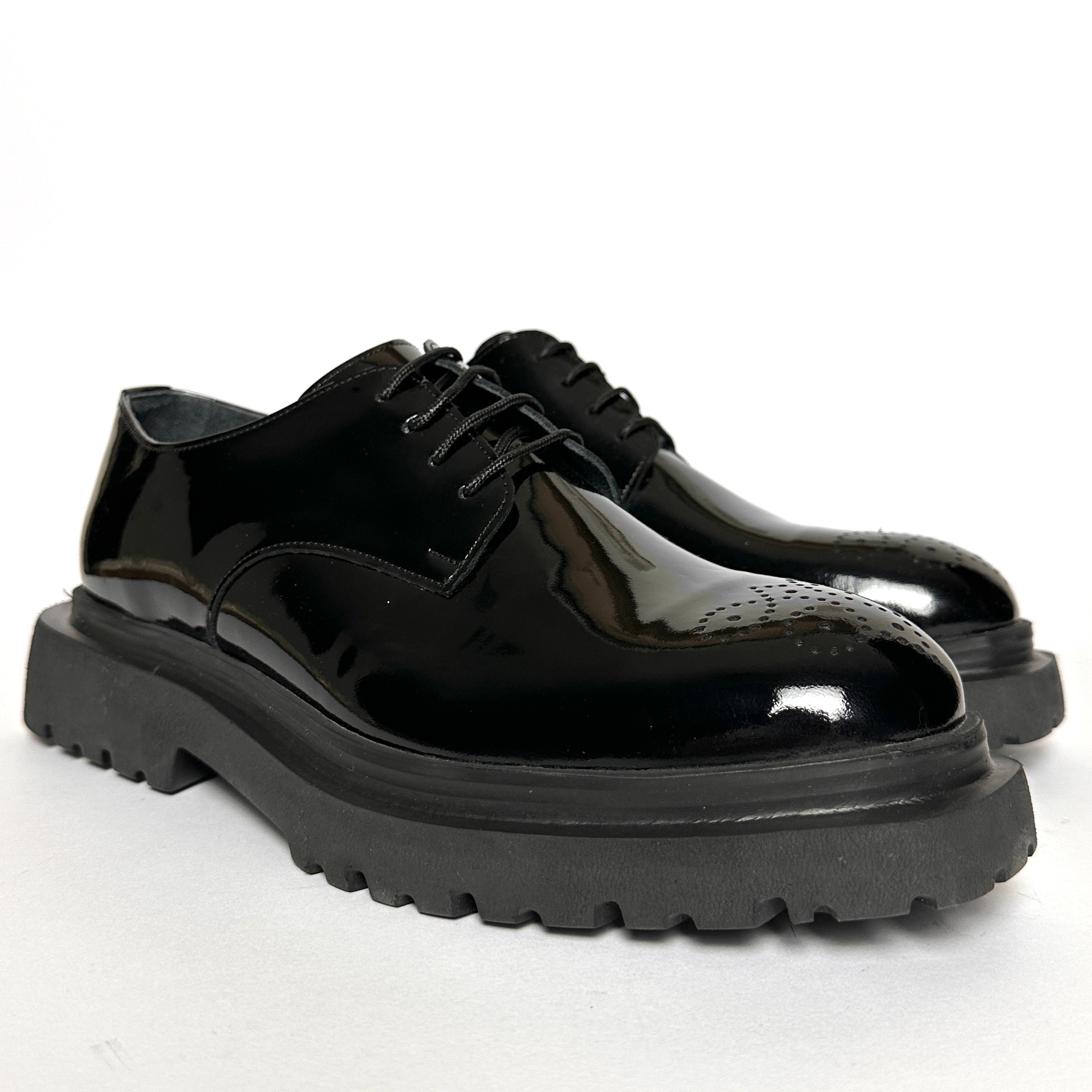 Onyx Derbies